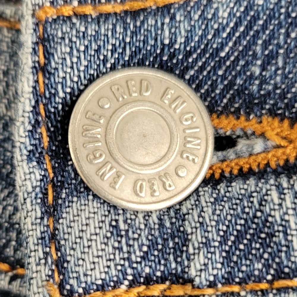 Red Engine Ruby Distressed Jeans Size 28 - image 3